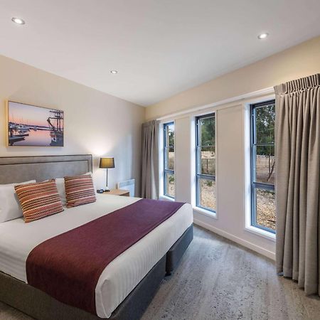 Club Wyndham Seven Mile Beach, Trademark Collection By Wyndham Cambridge Экстерьер фото